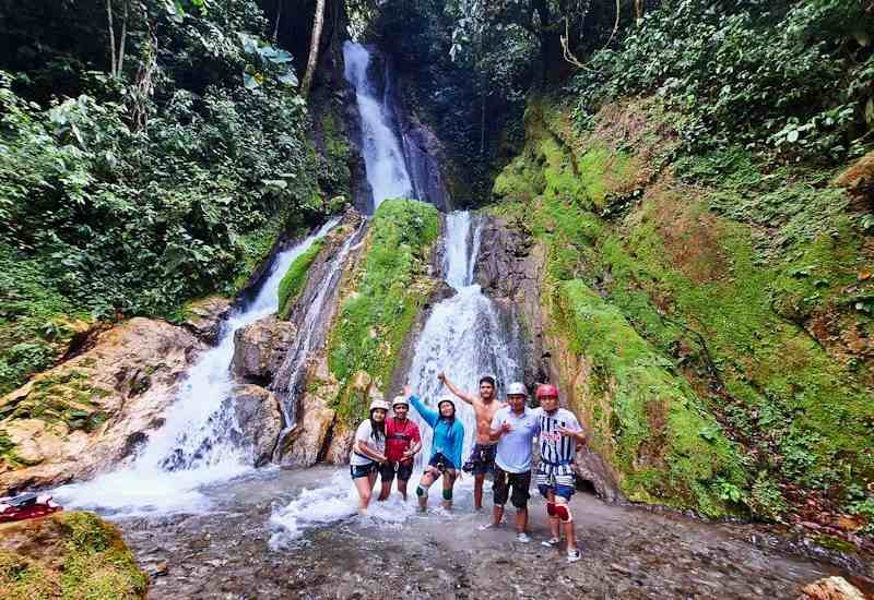 Semana Santa en las Cataratas del Chullachaqui en Tingo María