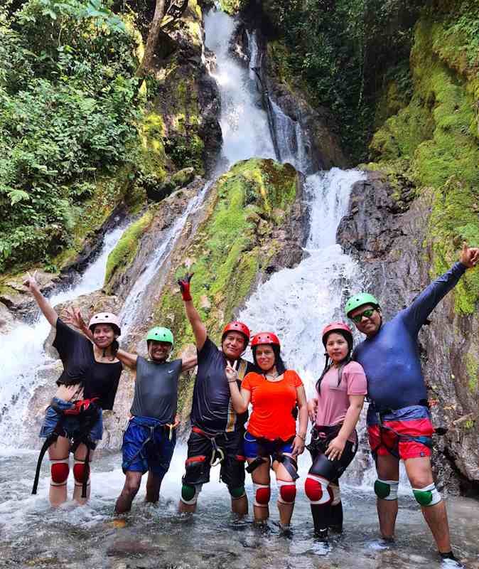 Catarata del Chullachaqui Top 6 Tours de Aventura en Tingo María