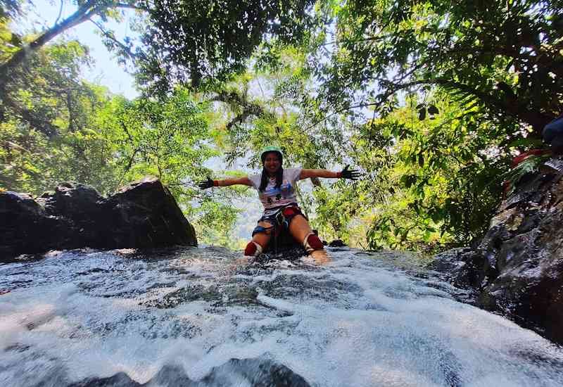 Jacuzzi del Chullachaqui y catarata en Tingo María